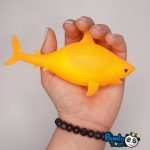 فیجت خامه‌ای کوسه و دلفین