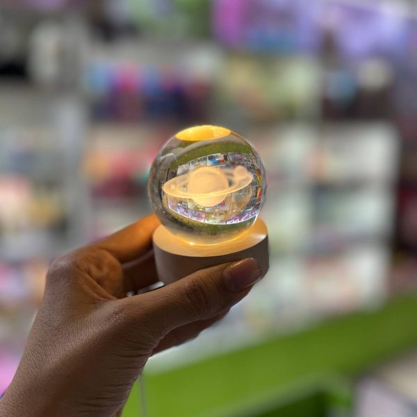 گوی شیشه ای کوچک طرح سیاره-۶ سانت
