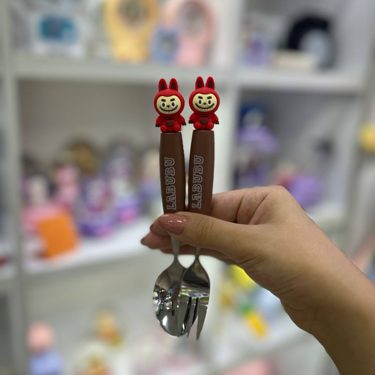 قاشق و چنگال sili لبوبو قرمز